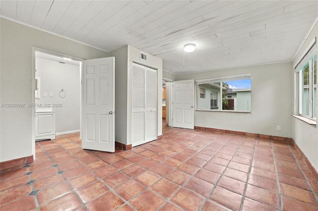 49 W Mango Road, Lake Worth, FL 33467
