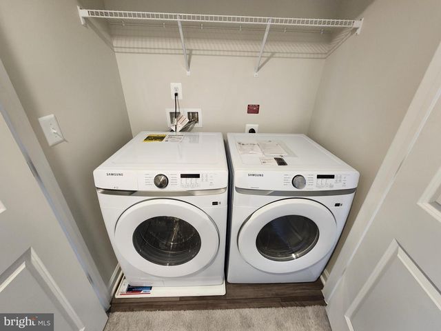 114 MILBURN DR, Martinsburg, WV 25403