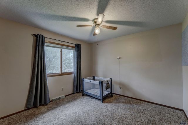 1014 SYCAMORE, Rapid City, SD 57701