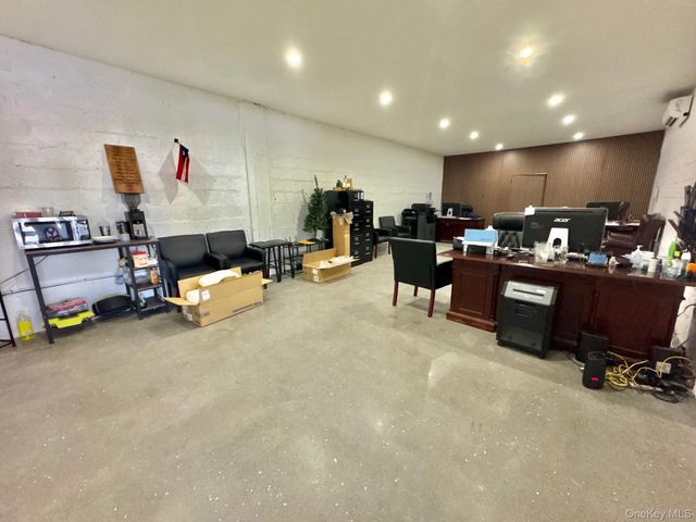 21480 - 215-02 Jamaica Avenue, Queens Village, NY 11428