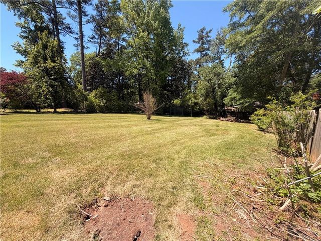 3209 W Manor Circle SW, Atlanta, GA 30311