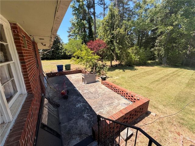3209 W Manor Circle SW, Atlanta, GA 30311