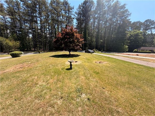 3209 W Manor Circle SW, Atlanta, GA 30311