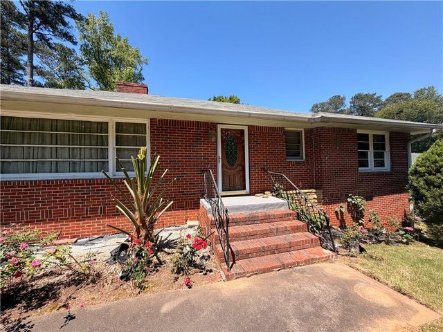 3209 W Manor Circle SW, Atlanta, GA 30311