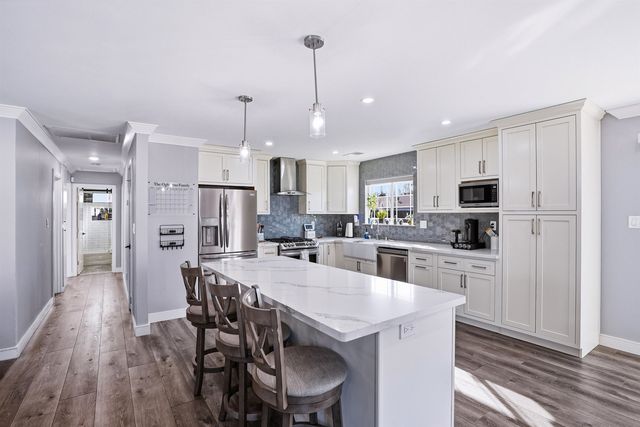 317 Hillcrest Ave, Livermore, CA 94550