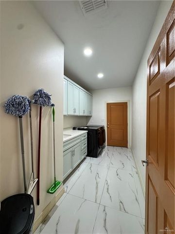 2501 W Mile 11 Road N, Weslaco, TX 78599