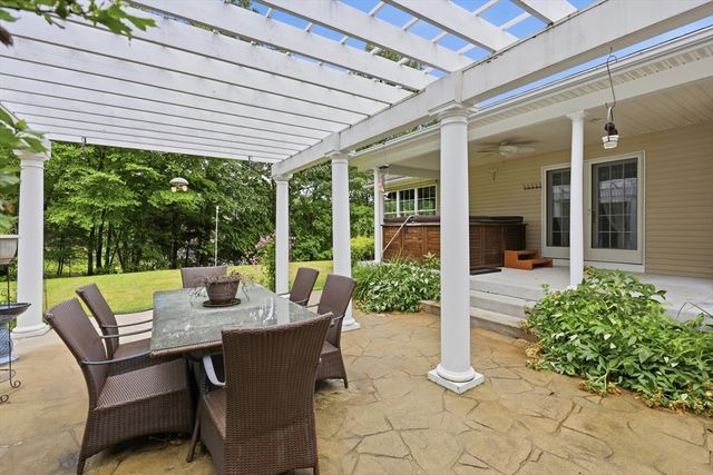 54 Olney Rd, Palmer, MA 01069