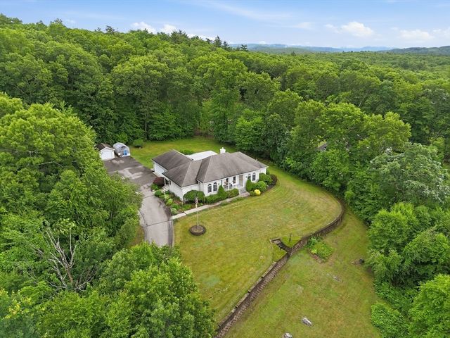 54 Olney Rd, Palmer, MA 01069
