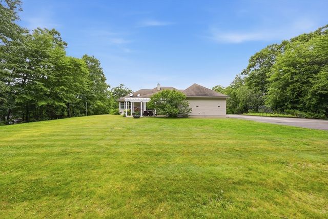 54 Olney Rd, Palmer, MA 01069