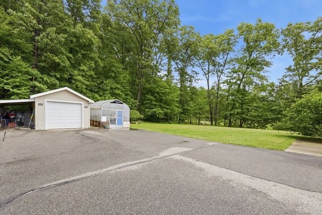 54 Olney Rd, Palmer, MA 01069