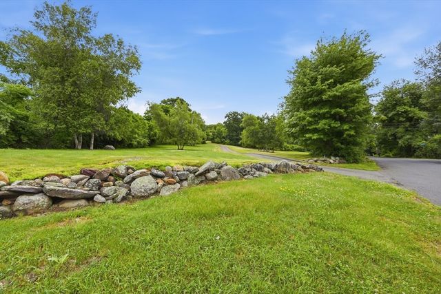 54 Olney Rd, Palmer, MA 01069