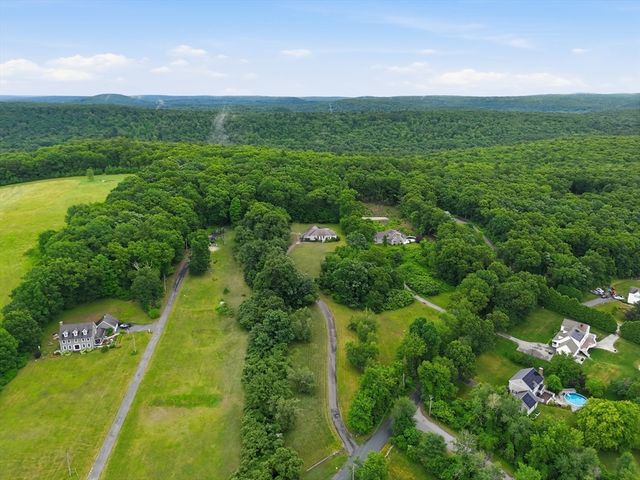 54 Olney Rd, Palmer, MA 01069