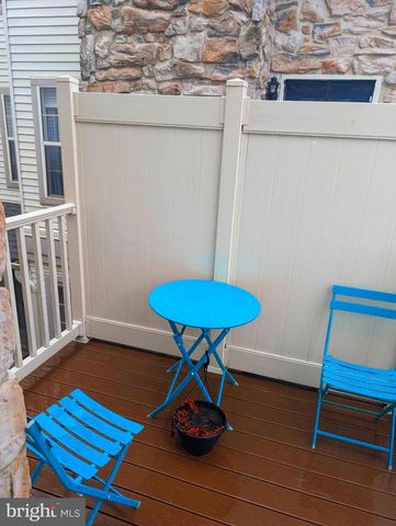 106 REMINGTON CT, Chalfont, PA 18914