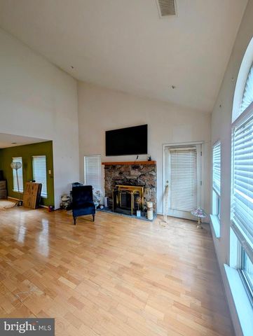 106 REMINGTON CT, Chalfont, PA 18914