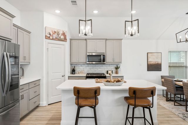 2804 Claude White Creek, Mckinney, TX 75071