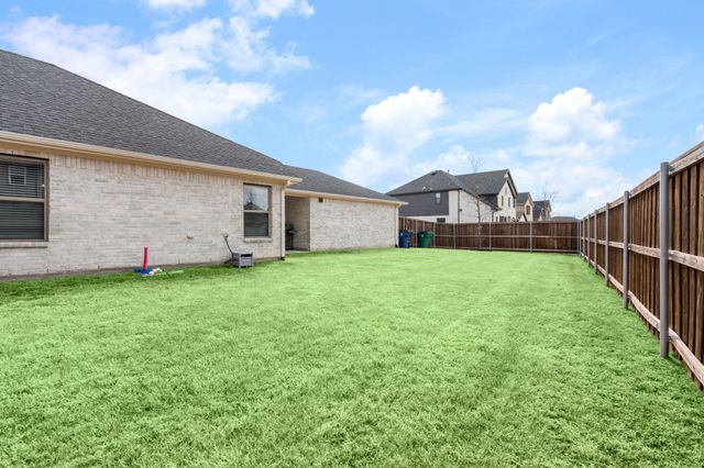 2804 Claude White Creek, Mckinney, TX 75071