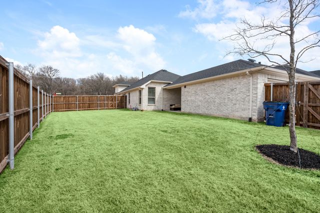2804 Claude White Creek, Mckinney, TX 75071