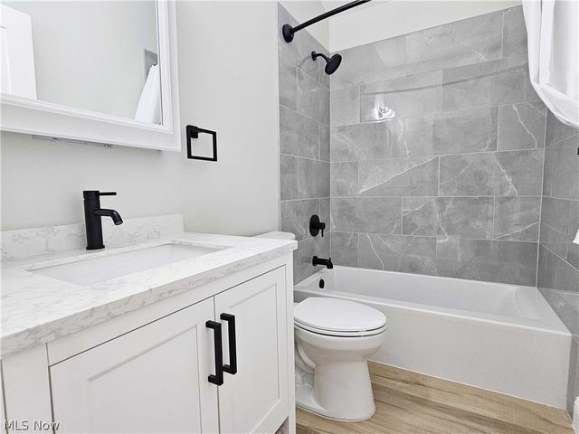 2264 River Road, Willoughby Hills, OH 44094