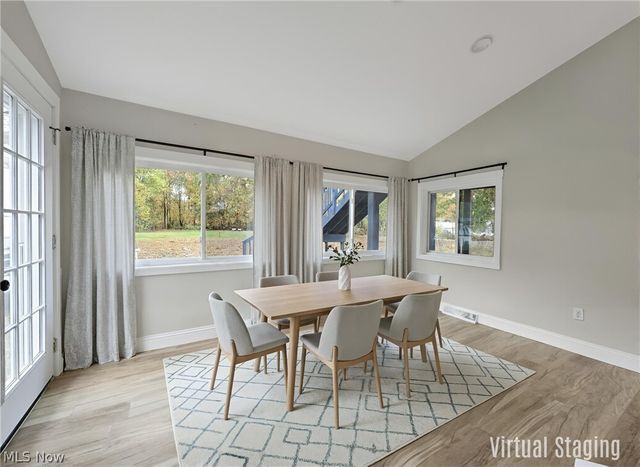 2264 River Road, Willoughby Hills, OH 44094