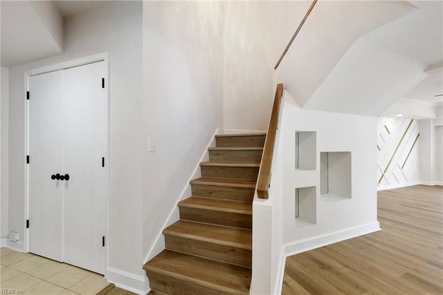 3556 Shore Dr Apt 1001, Virginia Beach, VA 23455