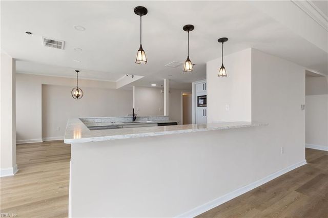 3556 Shore Dr Apt 1001, Virginia Beach, VA 23455