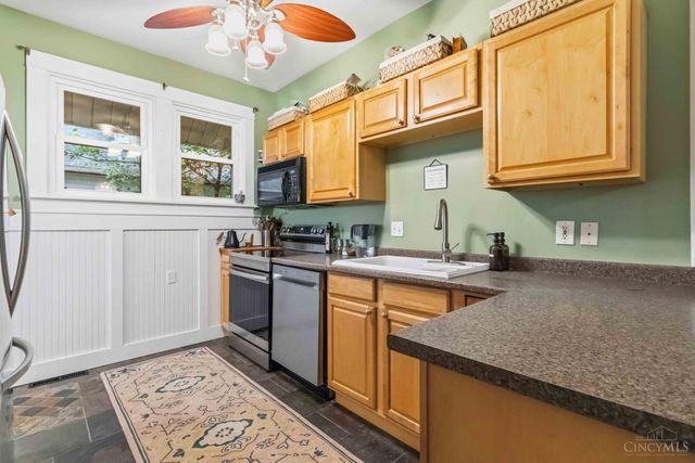 6009 Wayside Avenue, Cincinnati, OH 45230