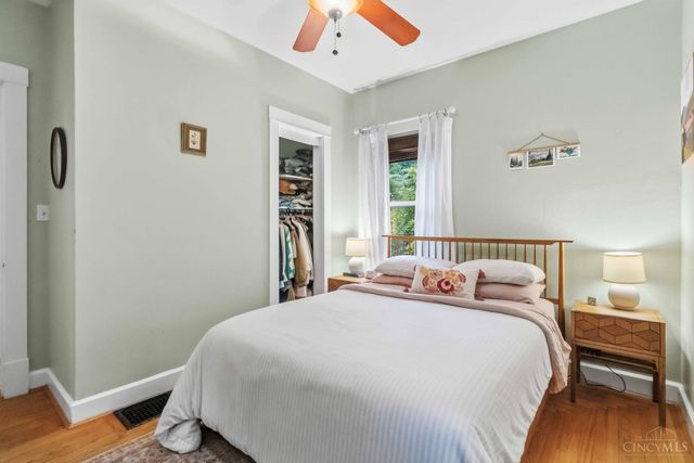6009 Wayside Avenue, Cincinnati, OH 45230