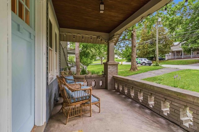 6009 Wayside Avenue, Cincinnati, OH 45230