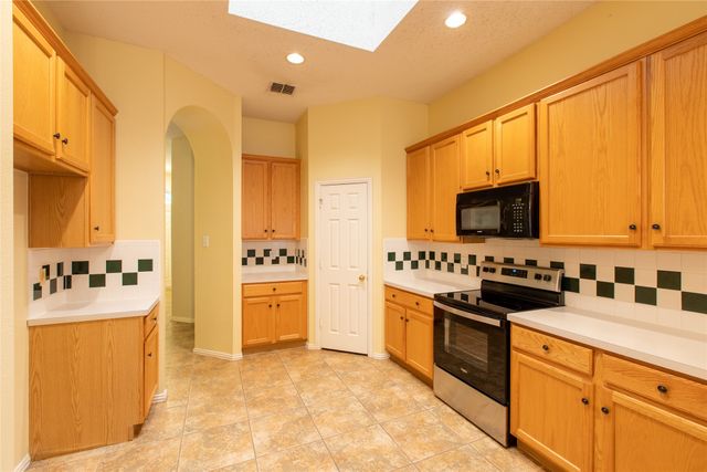 3713 Pinetree Drive, Mckinney, TX 75070