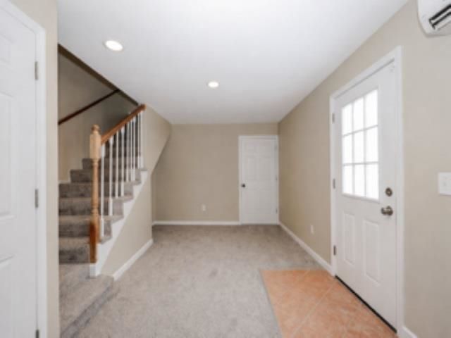 128 N Shore Road, Derry, NH 03038