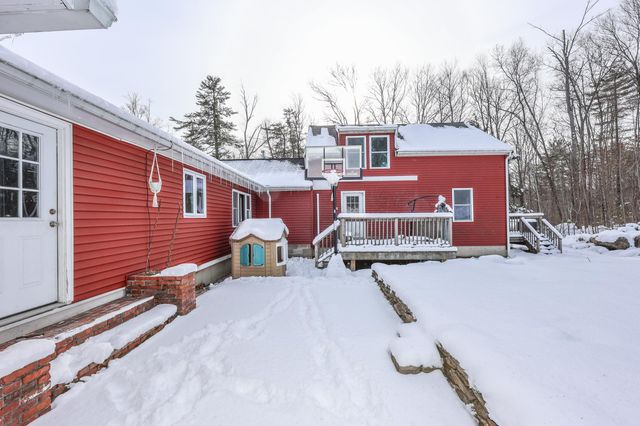 128 N Shore Road, Derry, NH 03038
