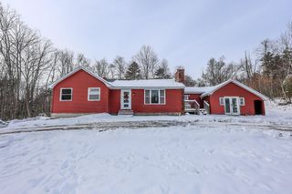 128 N Shore Road, Derry, NH 03038
