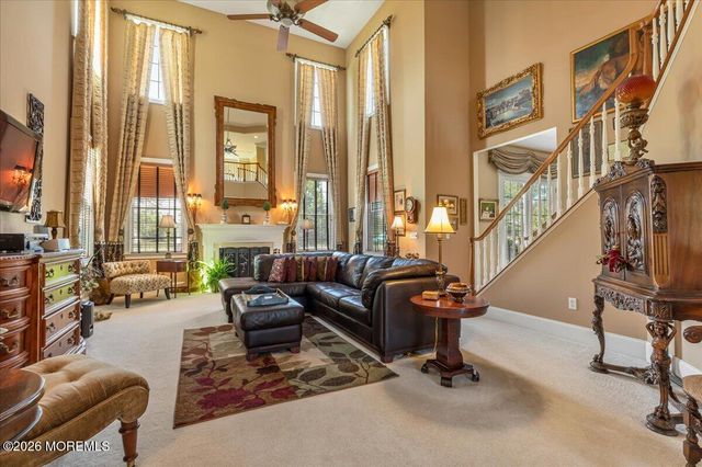 4 Apple Blossom Lane, Cream Ridge, NJ 08514
