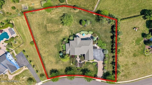 4 Apple Blossom Lane, Cream Ridge, NJ 08514