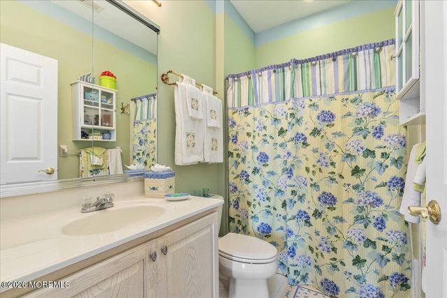 4 Apple Blossom Lane, Cream Ridge, NJ 08514