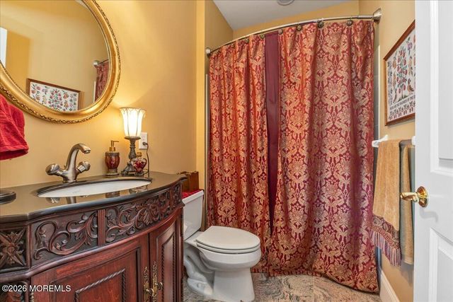 4 Apple Blossom Lane, Cream Ridge, NJ 08514