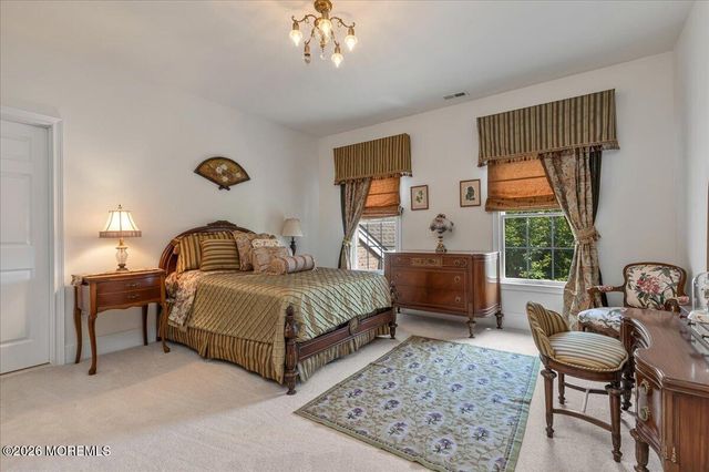 4 Apple Blossom Lane, Cream Ridge, NJ 08514