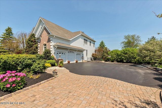 4 Apple Blossom Lane, Cream Ridge, NJ 08514