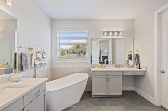 324 Cortaro DR, Dripping Springs, TX 78620