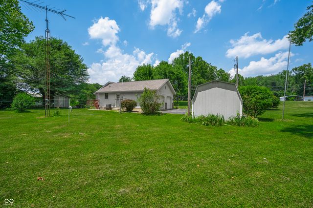 4977 State Road 46 East E, Nashville, IN 47448