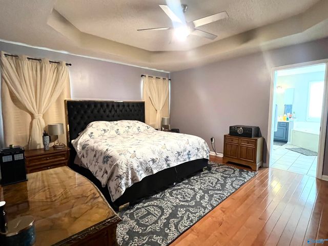 115 Beechnut Drive, New Market, AL 35761