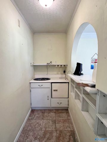 115 Beechnut Drive, New Market, AL 35761