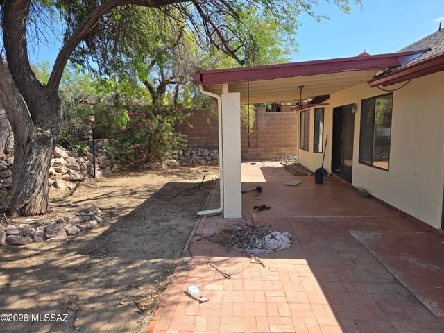 4460 W Rockwood Drive, Tucson, AZ 85741