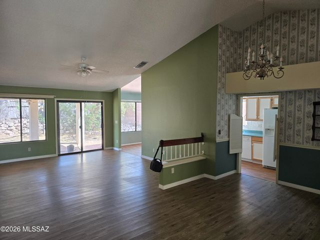 4460 W Rockwood Drive, Tucson, AZ 85741