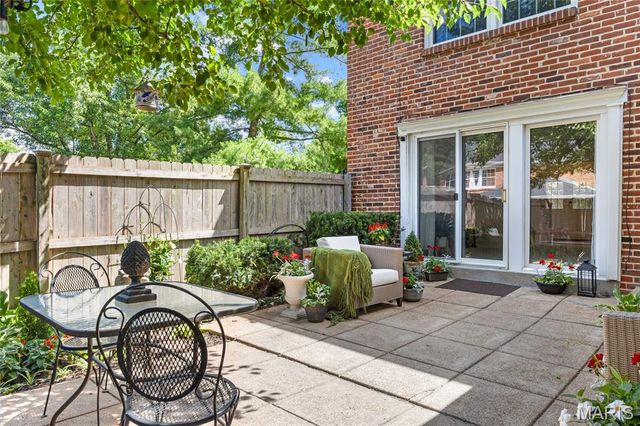 13336 Bragstadt Drive, St Louis, MO 63141
