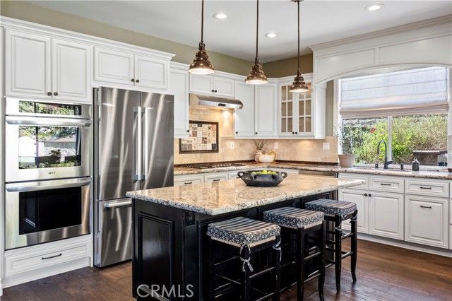 9 Swallows, Trabuco Canyon, CA 92679