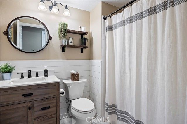 9 Swallows, Trabuco Canyon, CA 92679