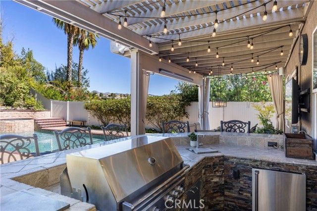 9 Swallows, Trabuco Canyon, CA 92679