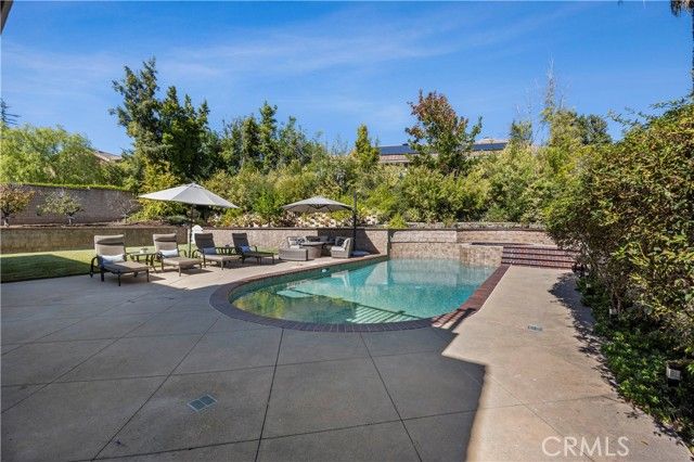 9 Swallows, Trabuco Canyon, CA 92679