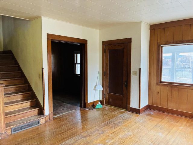 303 3rd Street, Baraboo, WI 53913